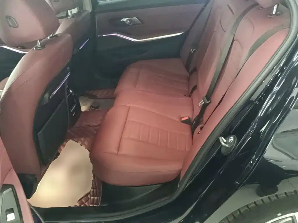 BMW 3 Series — миниатюра 17