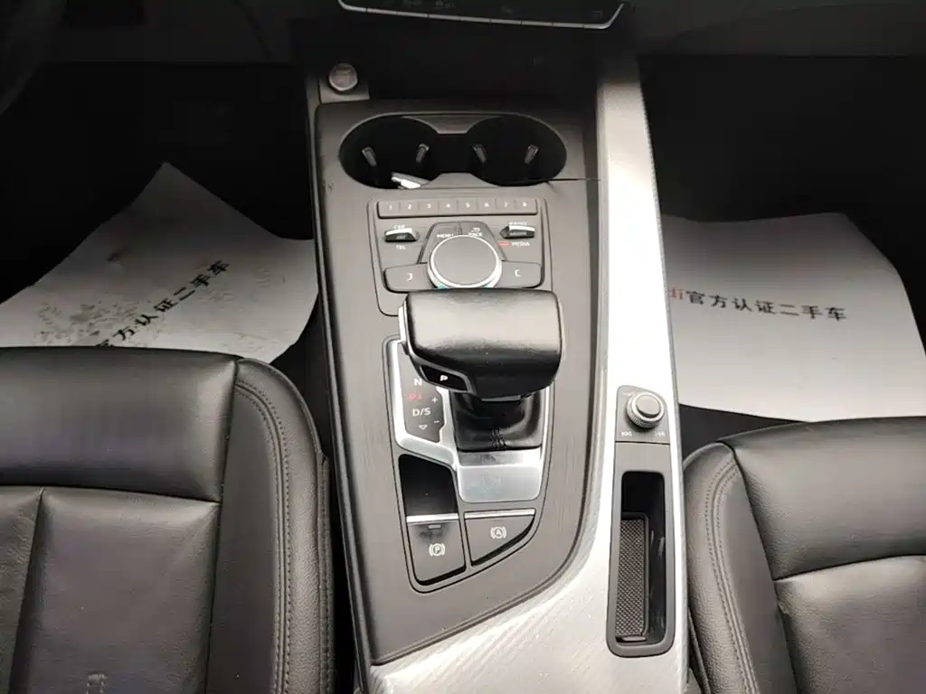 Audi A4L — миниатюра 14