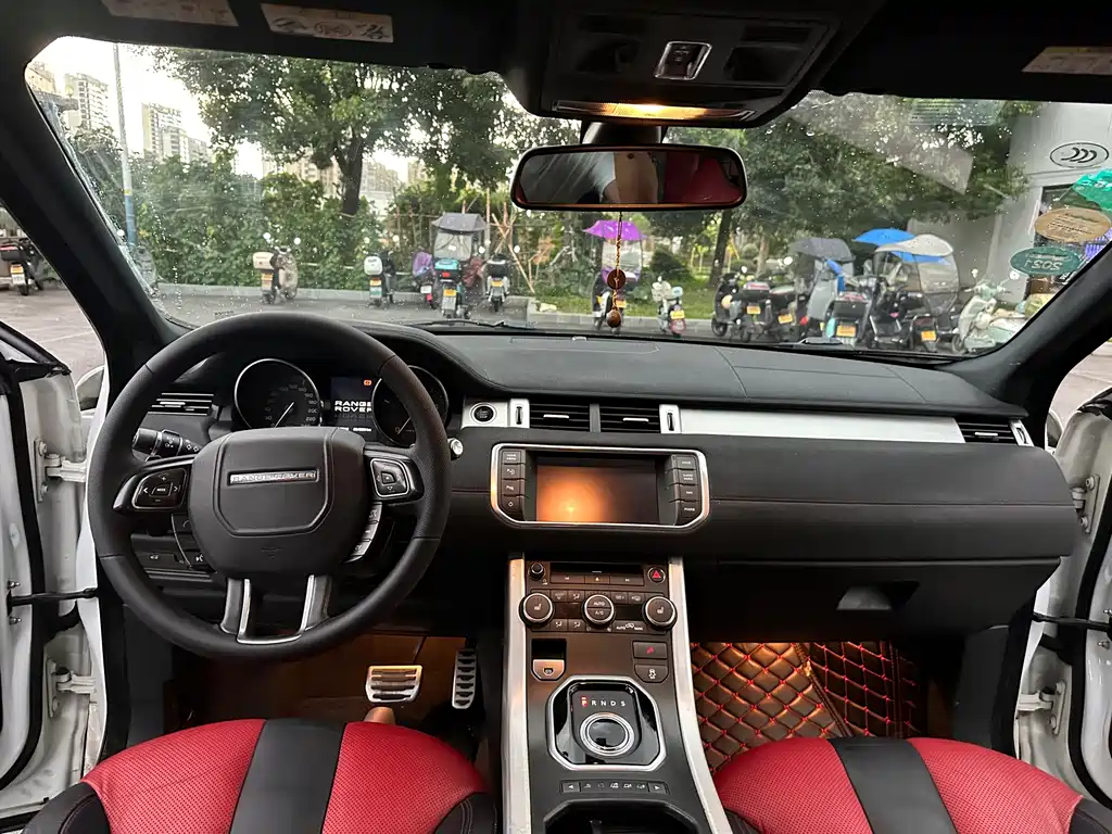 Land Rover Evoque (Import) — миниатюра 14