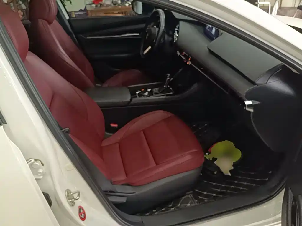 Mazda 3 Axela — миниатюра 25