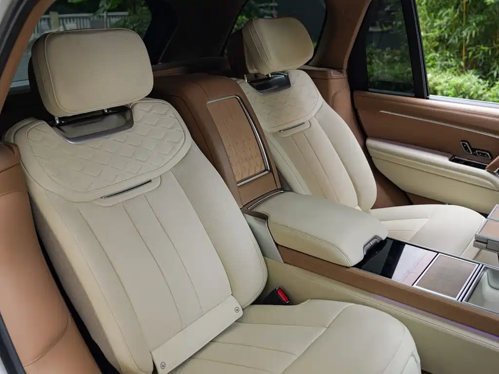 Land Rover Range Rover — миниатюра 21
