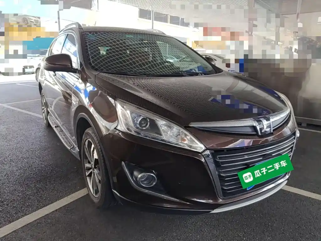 Luxgen U6 — миниатюра 4