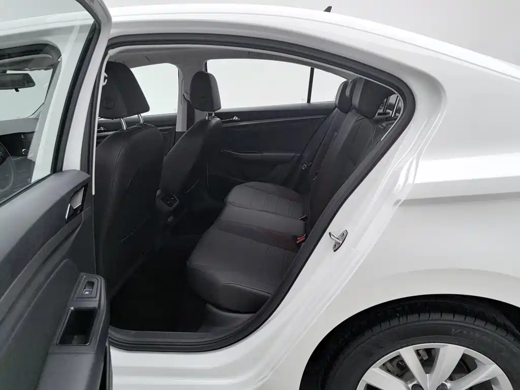 Volkswagen Bora — миниатюра 15