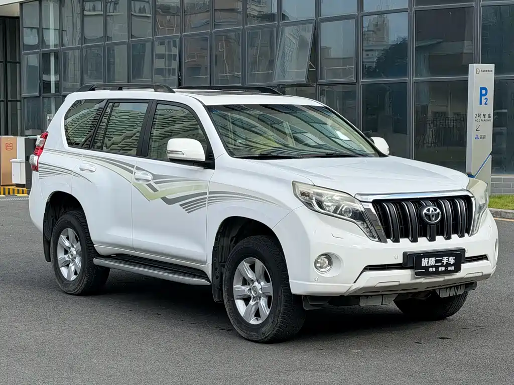 Toyota Prado — миниатюра 3
