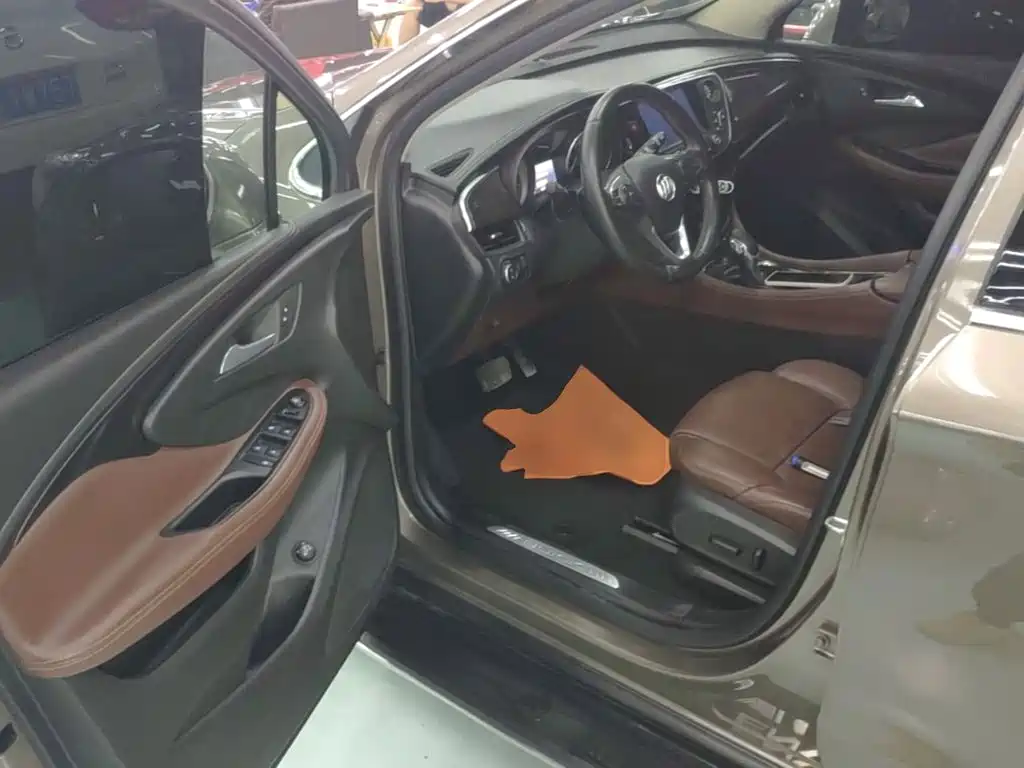 Buick Envision Plus — миниатюра 16