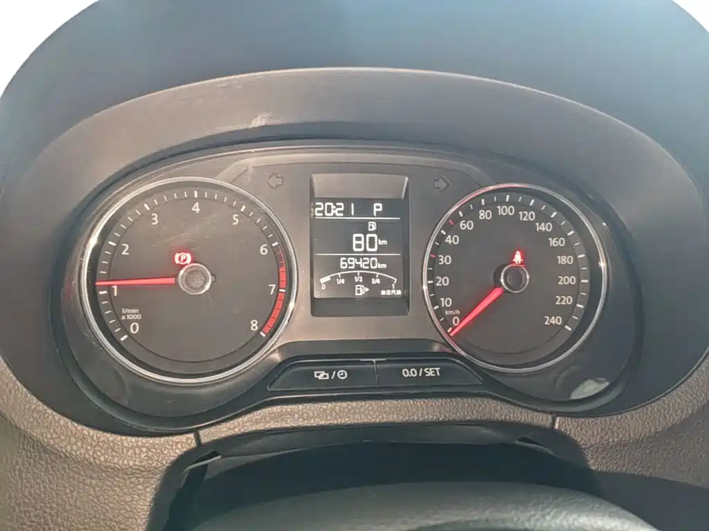 Volkswagen Polo — миниатюра 12