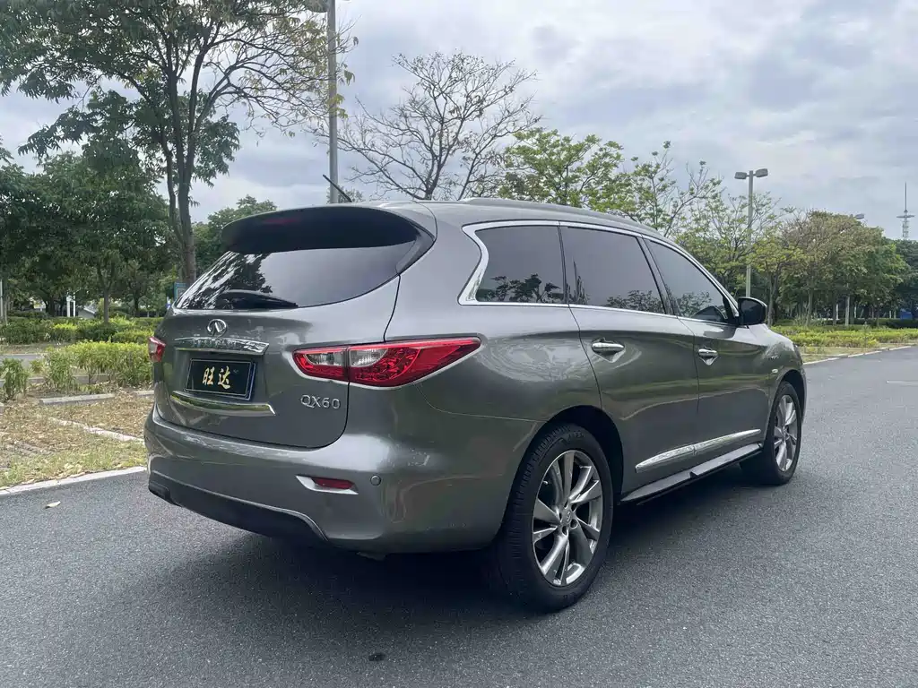 Infiniti QX60 (Import) — миниатюра 4