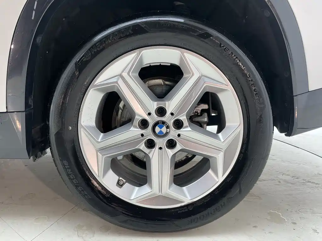 BMW X1 — миниатюра 20
