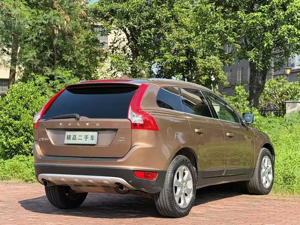 Volvo XC60 (Import) — миниатюра 9