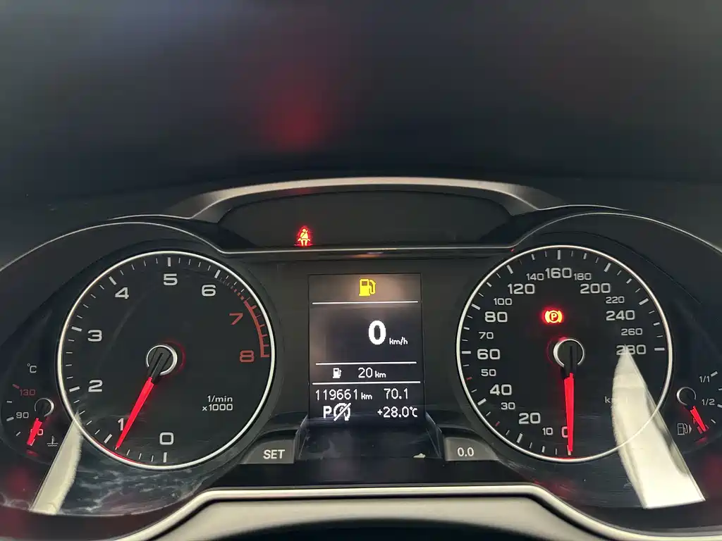 Audi A4L — миниатюра 6