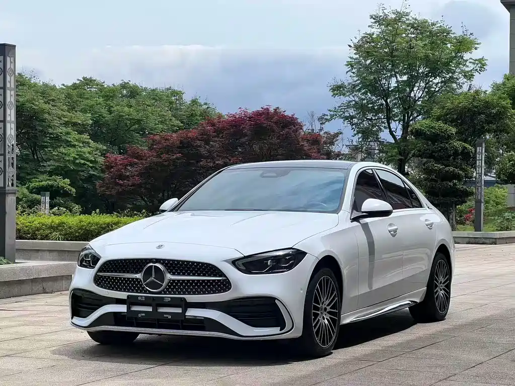 Mercedes-Benz C-Class 2021