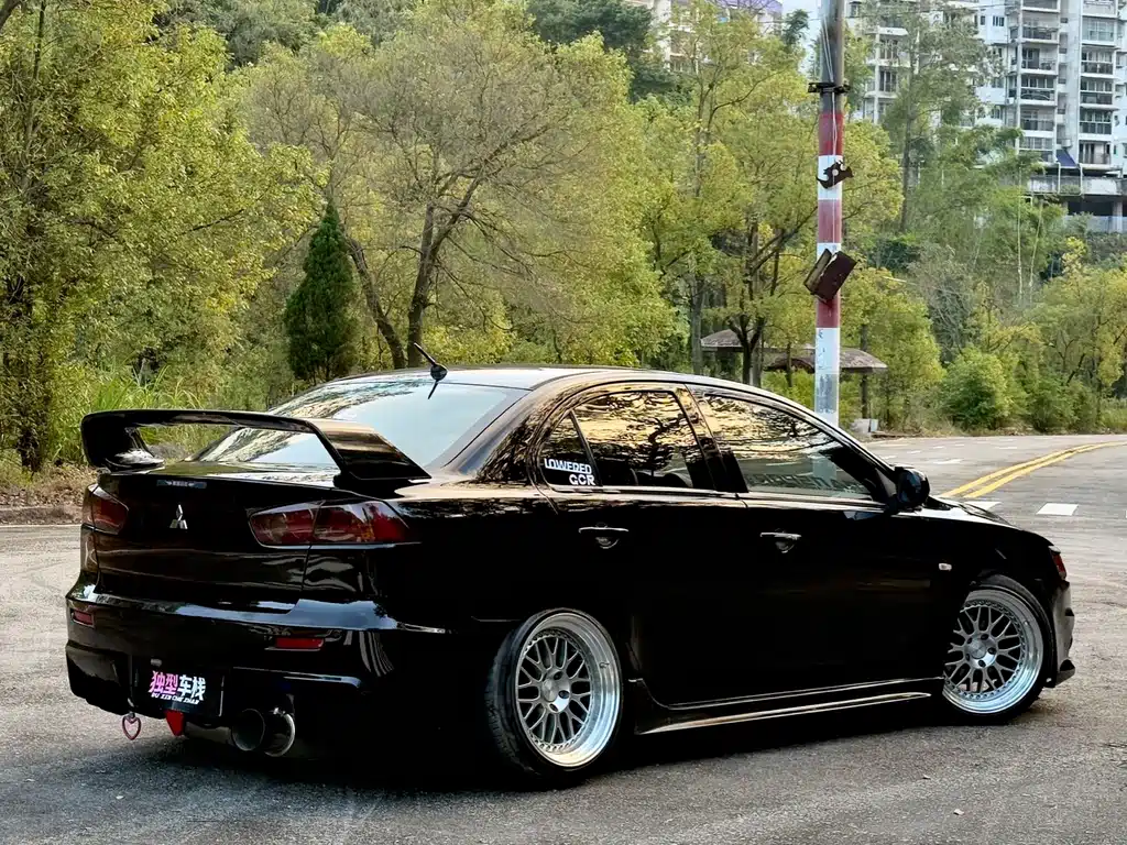 Mitsubishi Lancer EX — миниатюра 9