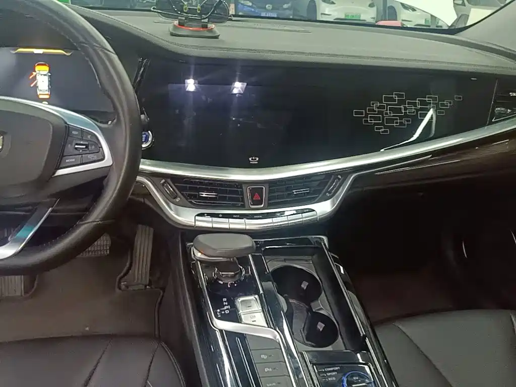 Geely Borui Hybrid — миниатюра 13