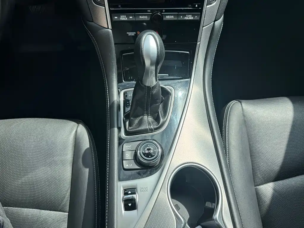 Infiniti Q50L — миниатюра 18
