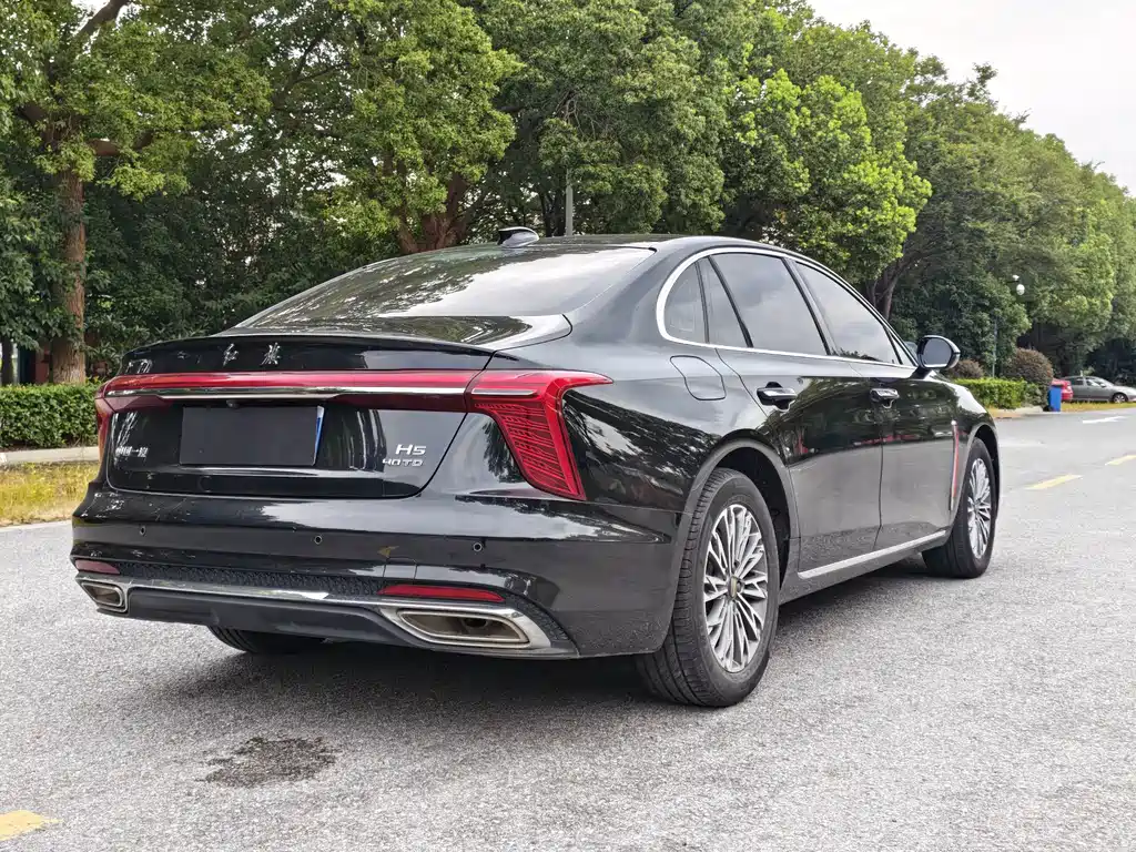 Hongqi Hongqi H5 — миниатюра 7