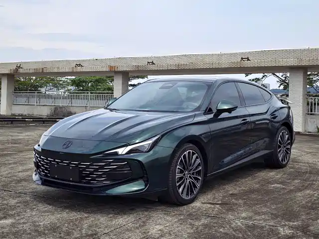 2023 MG MG7