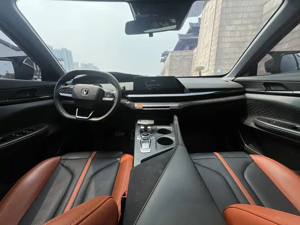 Changan UNI-V — миниатюра 13