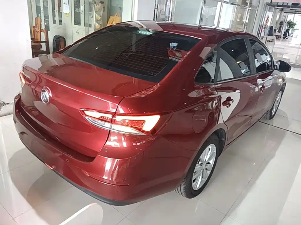 Buick Excelle — миниатюра 7