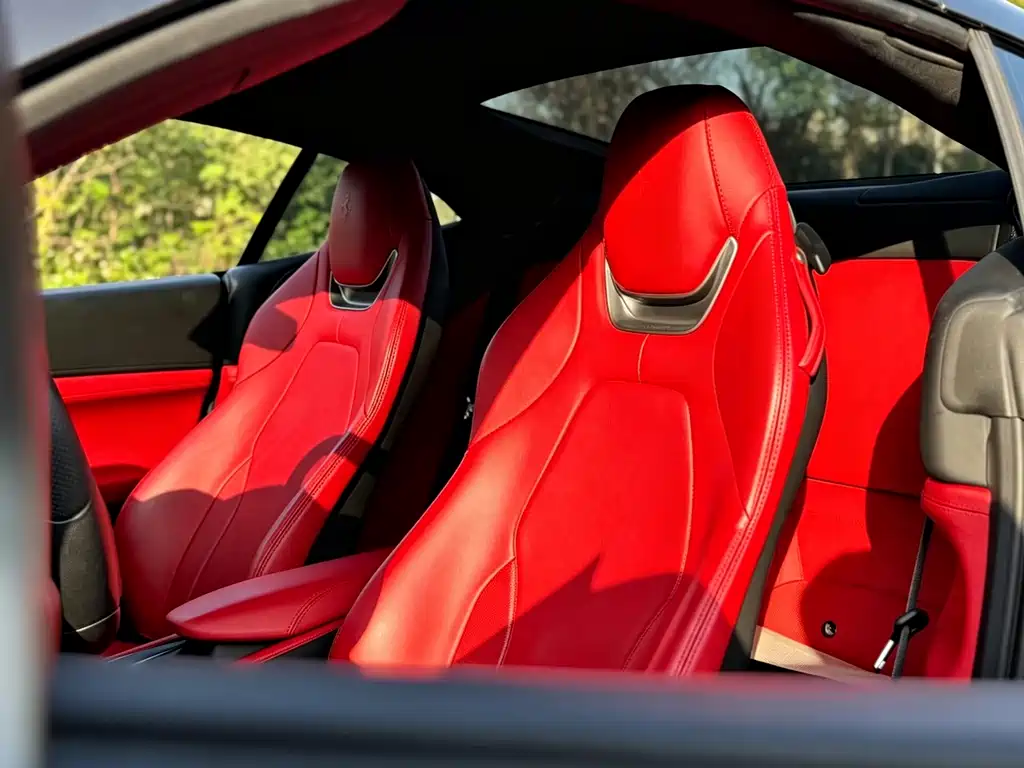 Ferrari Portofino — миниатюра 7