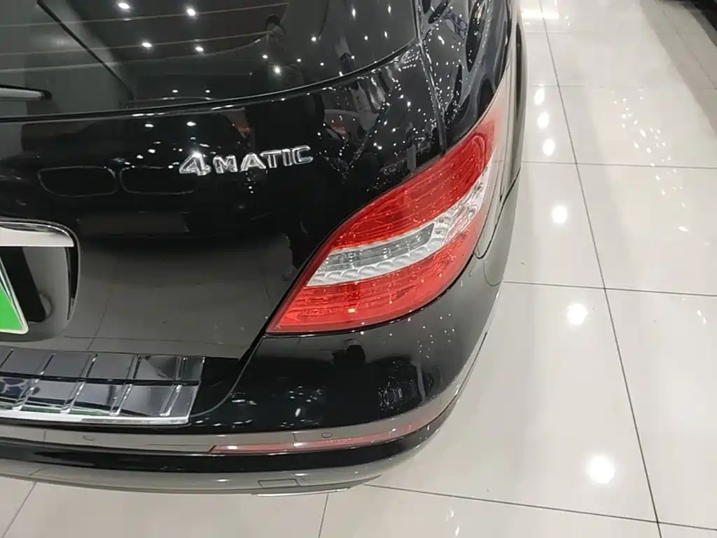 Mercedes-Benz R-Class — миниатюра 8