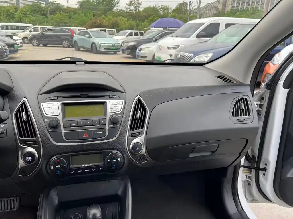 Hyundai ix35 — миниатюра 8