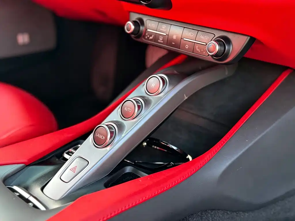 Ferrari Portofino — миниатюра 12
