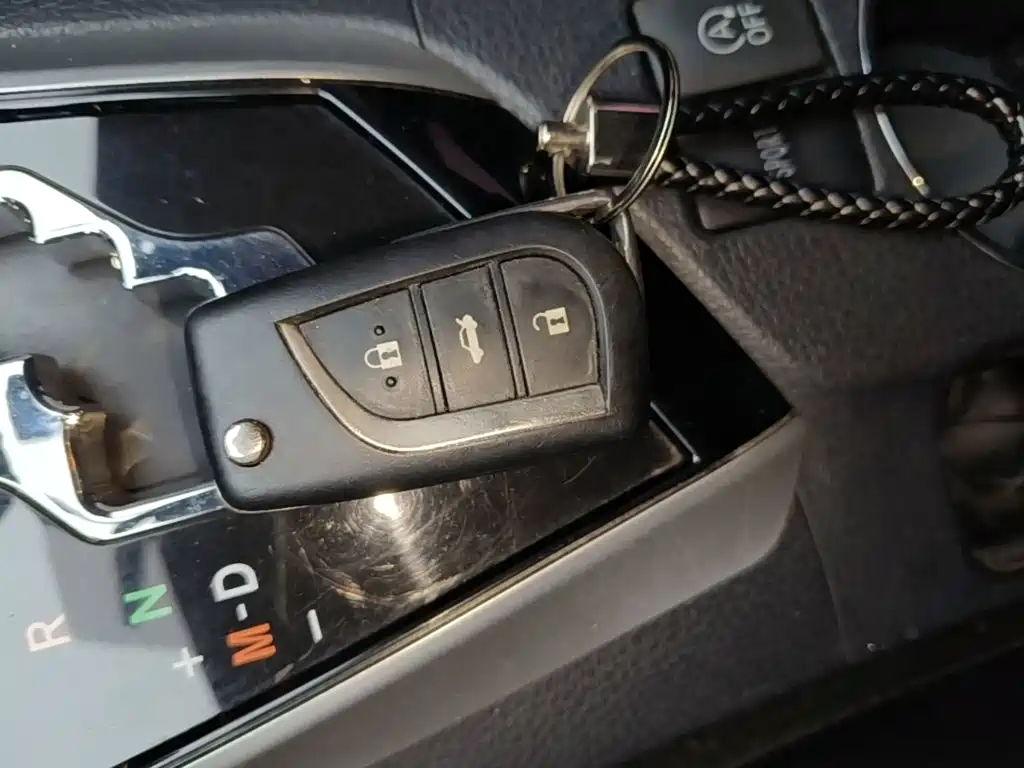 Toyota Corolla — миниатюра 9
