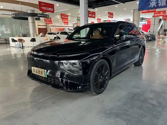 2025 Xpeng G9