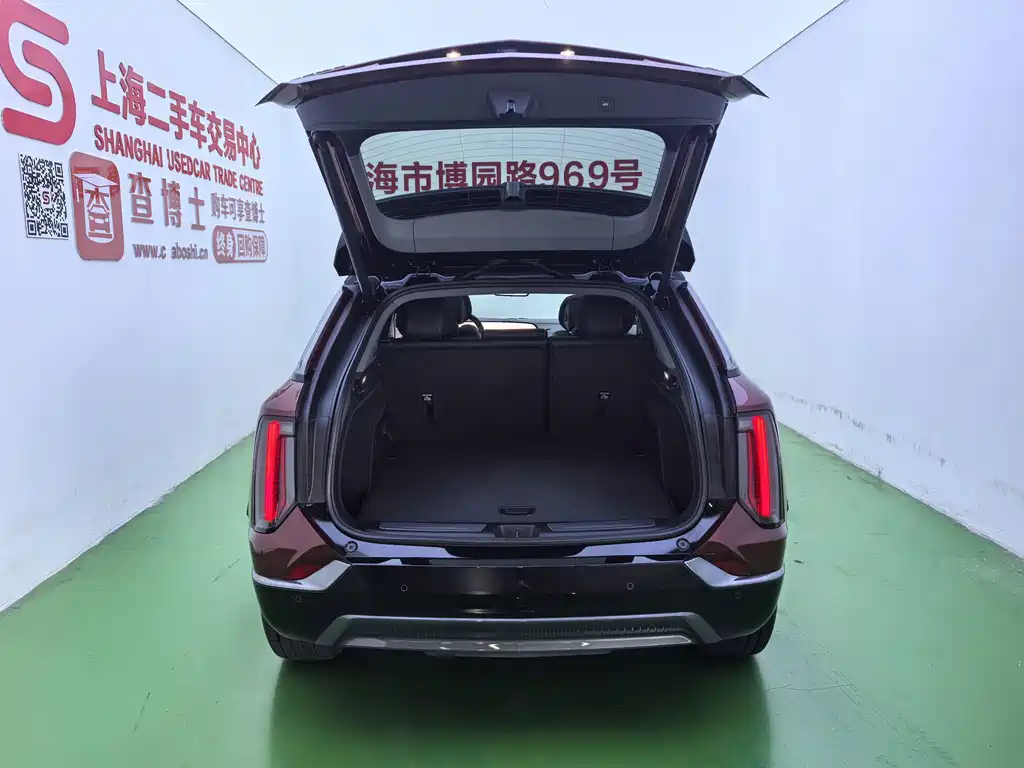 Cadillac IQ — миниатюра 19
