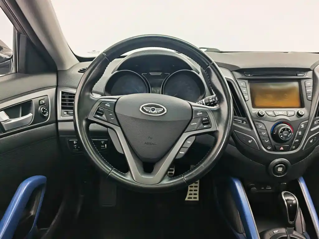 Hyundai Veloster — миниатюра 11
