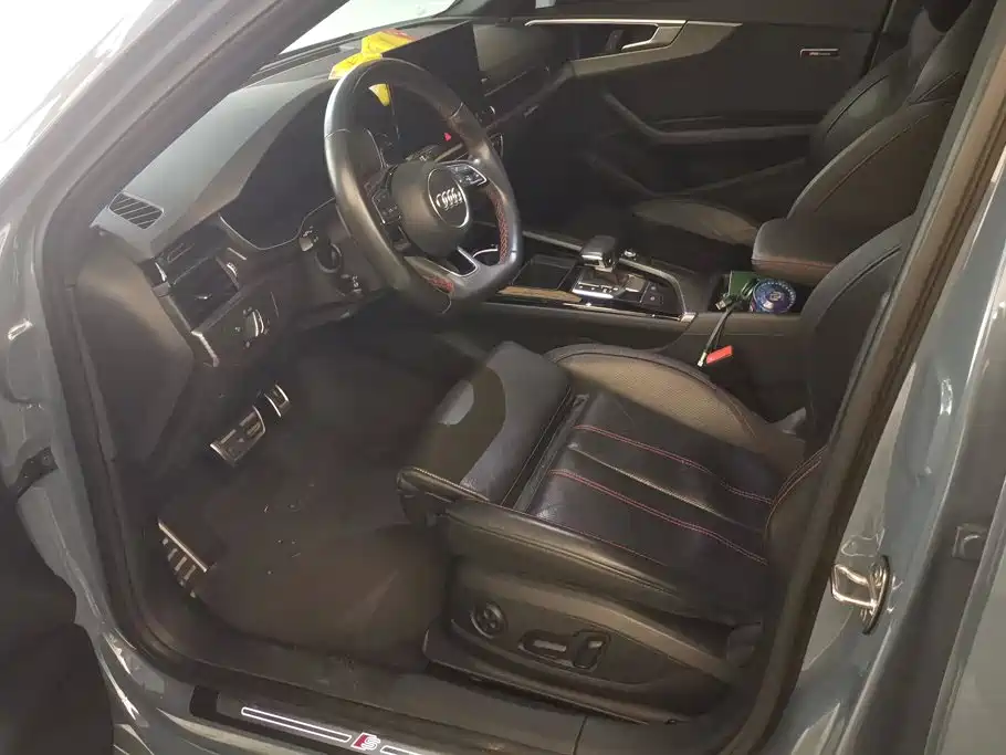 Audi A4L — миниатюра 9