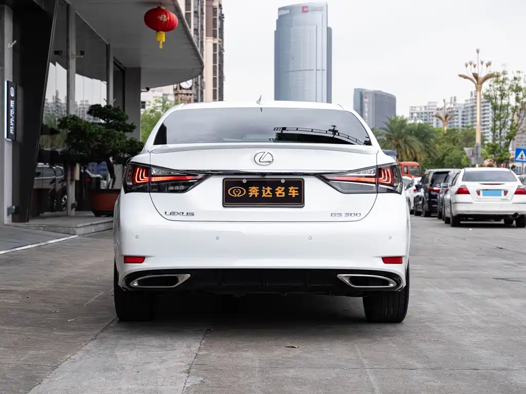 Lexus GS 2017 300 F SPORT