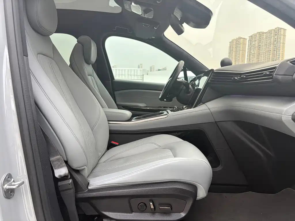 NIO EC6 — миниатюра 11