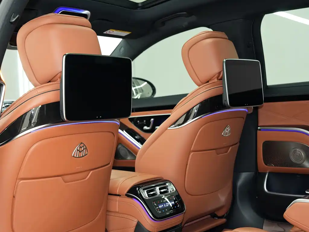 Mercedes-Benz S-Class — миниатюра 14