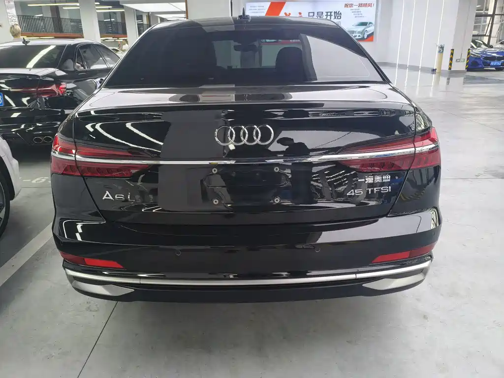 Audi A6L — миниатюра 10