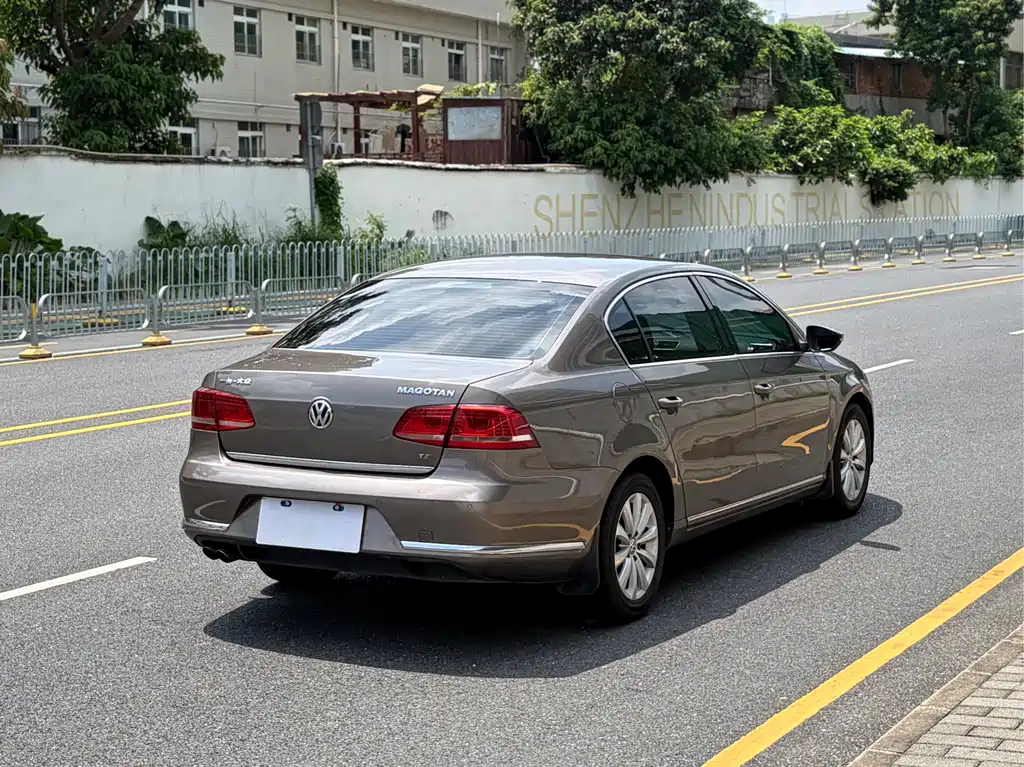 Volkswagen Magotan — миниатюра 14