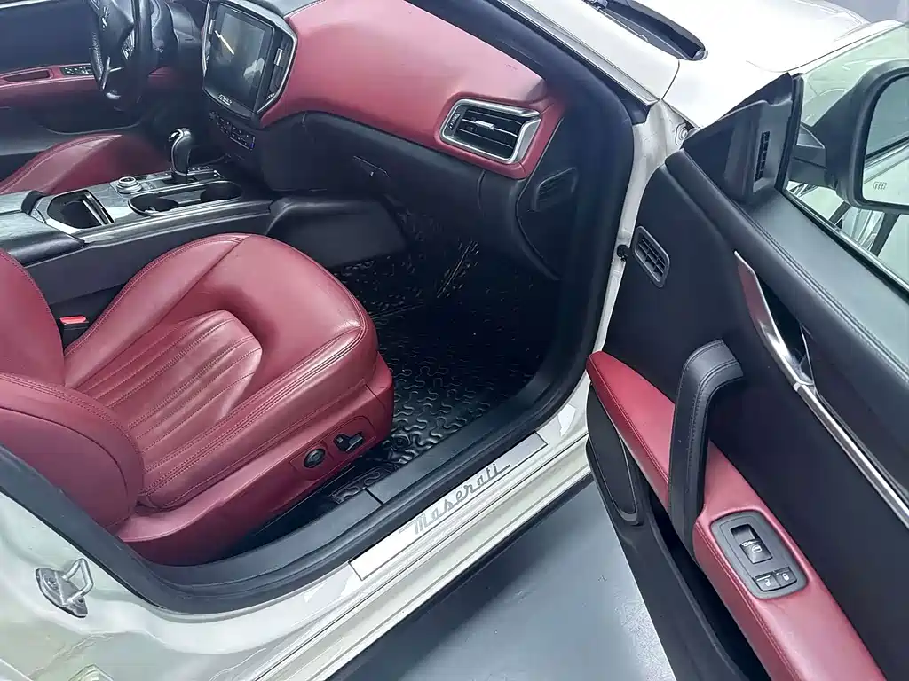 Maserati Ghibli — миниатюра 15