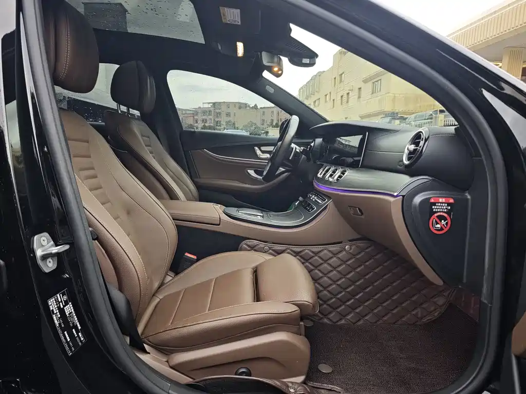 Mercedes-Benz E-Class — миниатюра 19