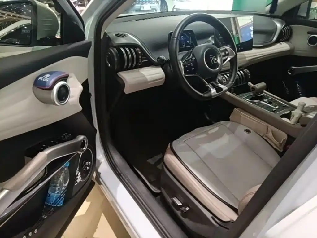 BYD Yuan Plus — миниатюра 16