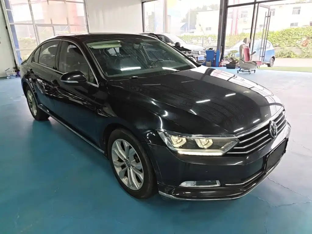 Volkswagen Magotan — миниатюра 4