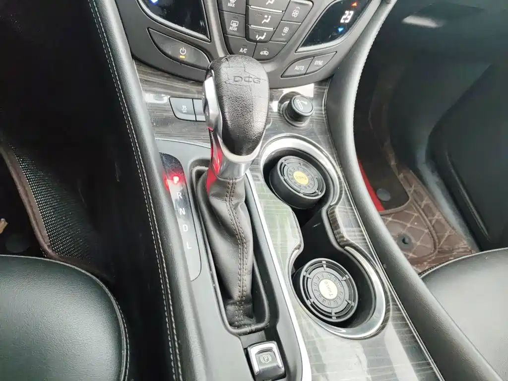 Buick Envision Plus — миниатюра 7