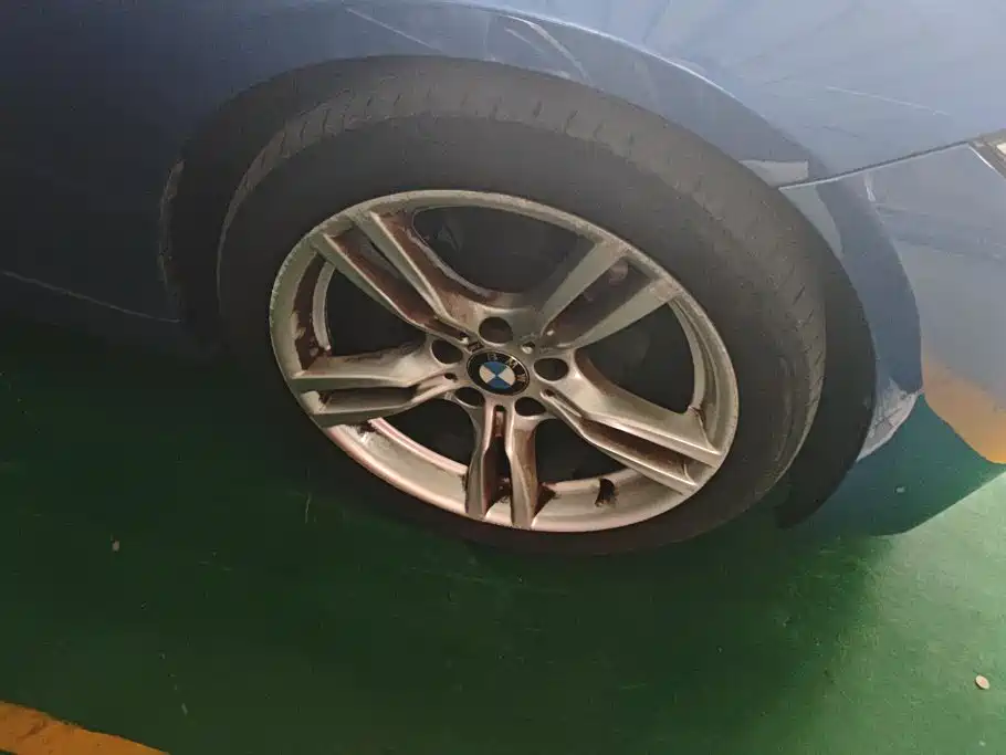 BMW 3 Series — миниатюра 6