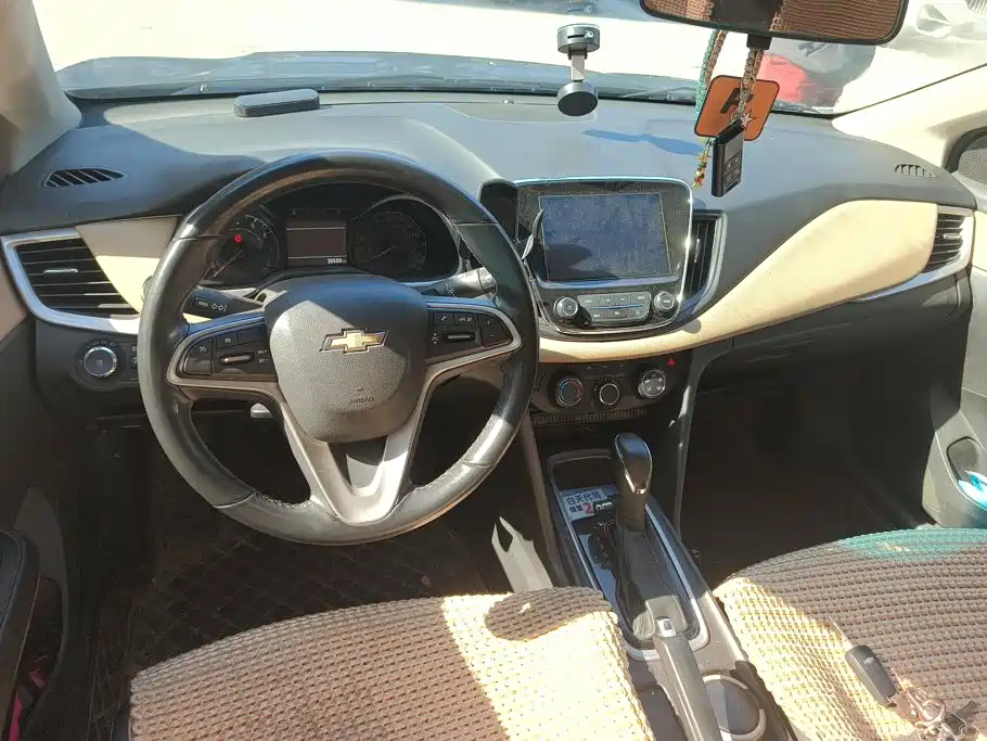 Chevrolet Monza — миниатюра 12