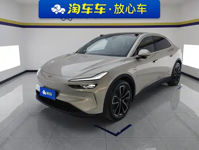 2025 Nio L60