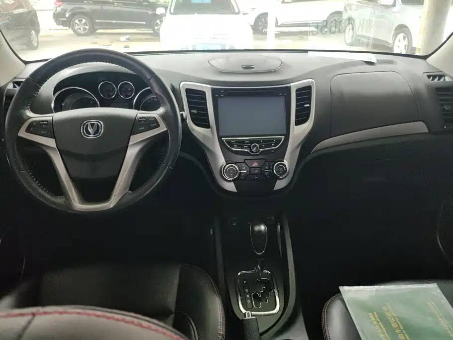 Changan CS35 — миниатюра 12
