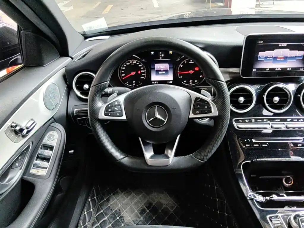 Mercedes-Benz C-Class — миниатюра 15