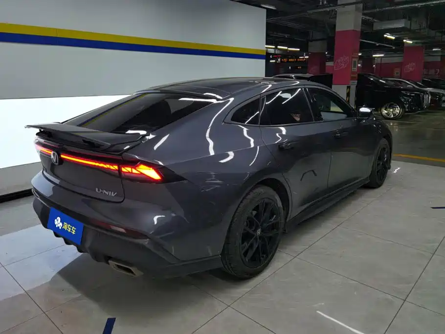 Changan UNI-V — миниатюра 3
