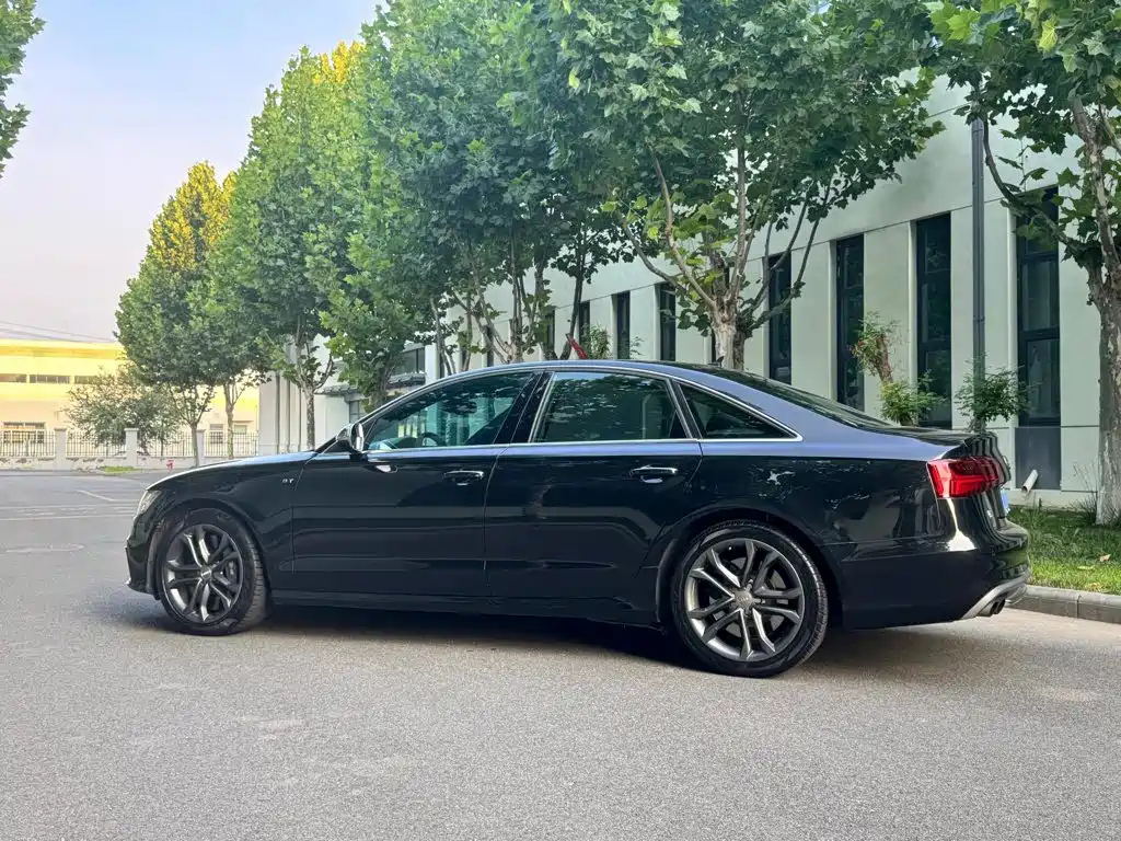 Audi S6 2013 S6 4.0TFSI