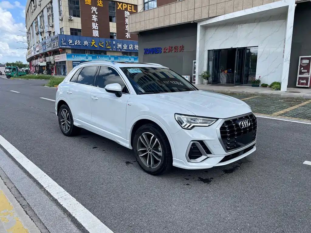 Audi Q3 — миниатюра 2