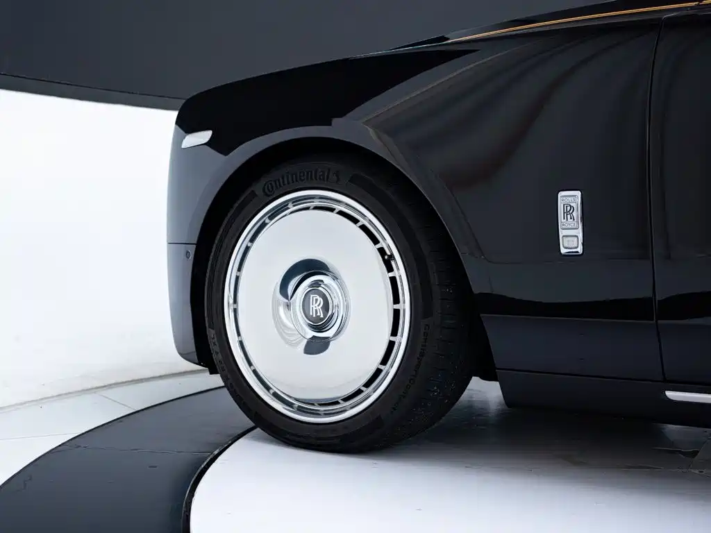 Rolls-Royce Phantom — миниатюра 25